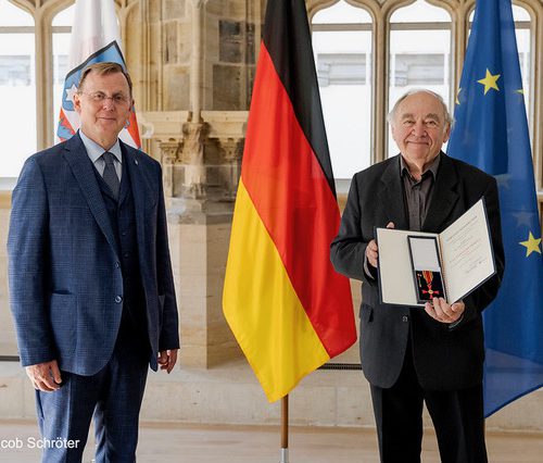 Verleihung des Bundesverdienstorden am Bande an Dr. Christoph Schwabe